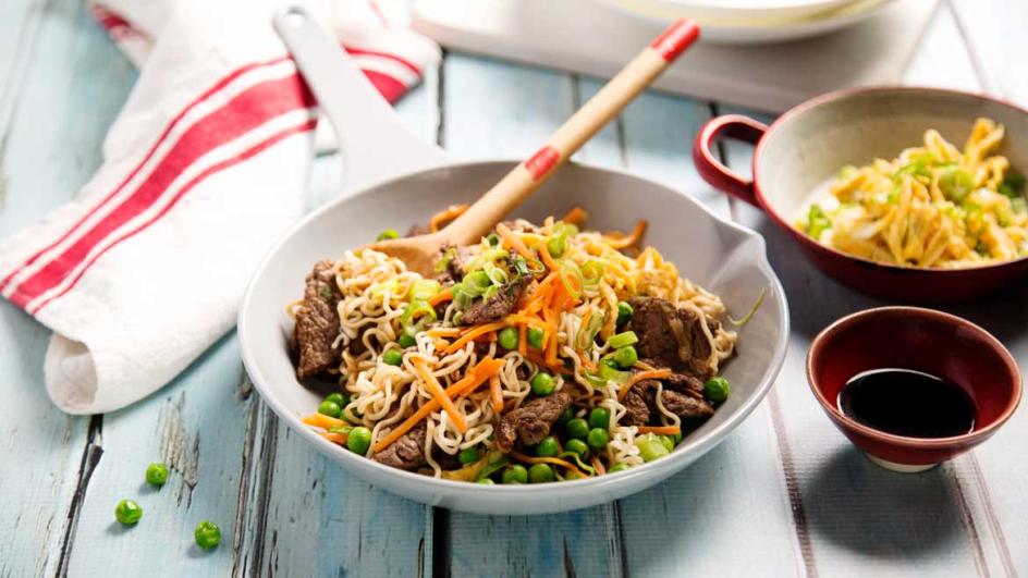 Fried Beef Curry Noodles