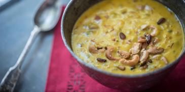 https://www.maggi.co.uk/sites/default/files/styles/ln_search_recipe_resultdesktop/public/srh_recipes/febe47ae5983e149c6e5d02b09e82faf.jpg?h=c0864038&itok=-ndo4NLy