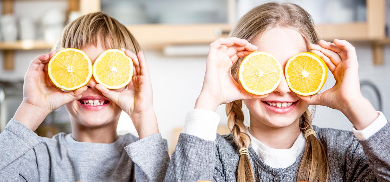 Children with the oranges