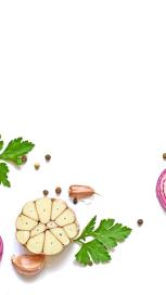 https://www.maggi.co.uk/sites/default/files/styles/search_result_153_272/public/how-to-cut-onion-latest.jpg?itok=T_ohPheI