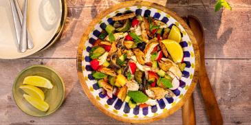 So Juicy Garlic Fattoush